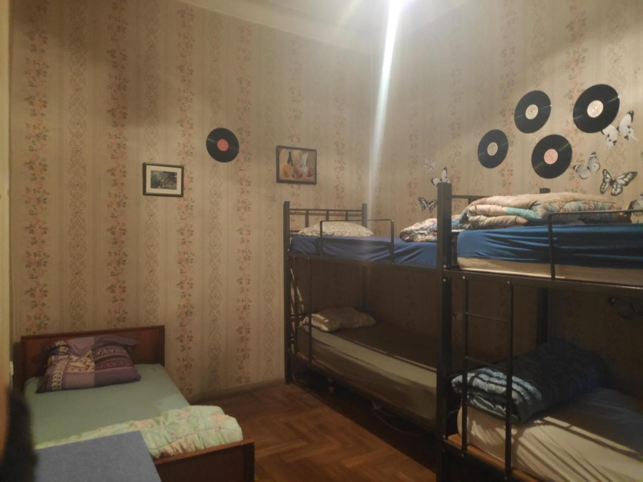 Amoun Hostel ティビリシ エクステリア 写真