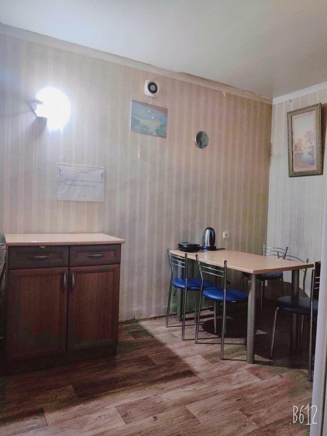 Amoun Hostel ティビリシ エクステリア 写真