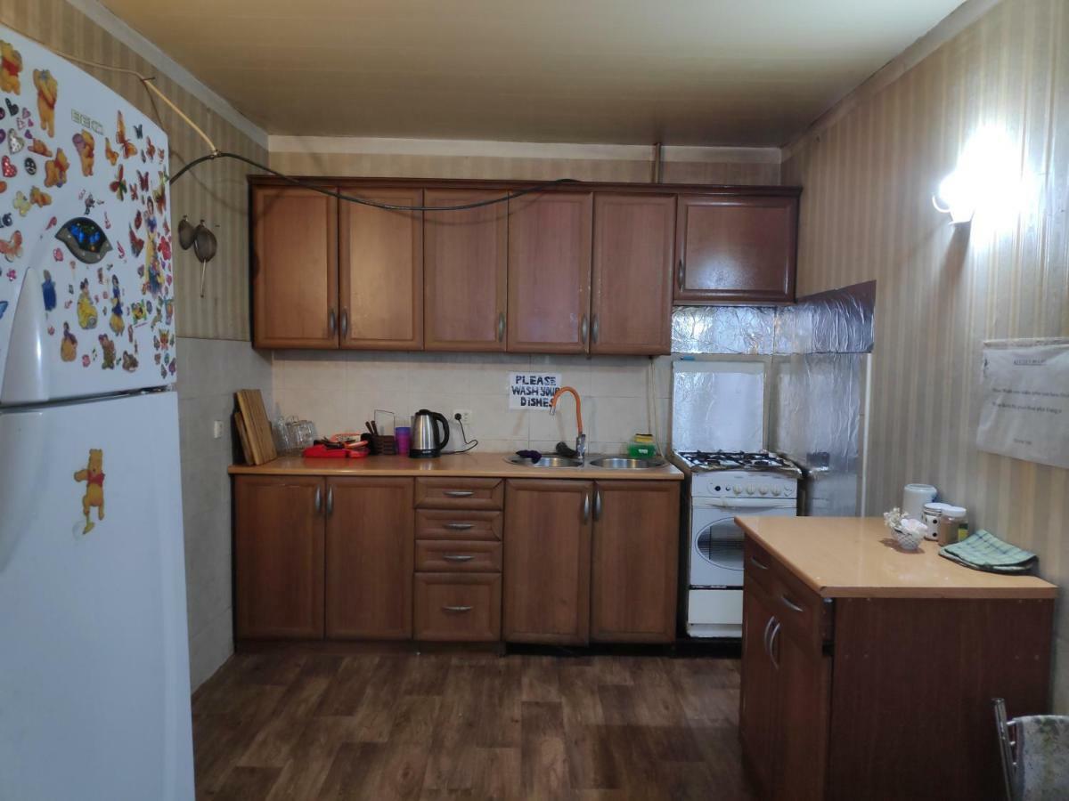Amoun Hostel ティビリシ エクステリア 写真